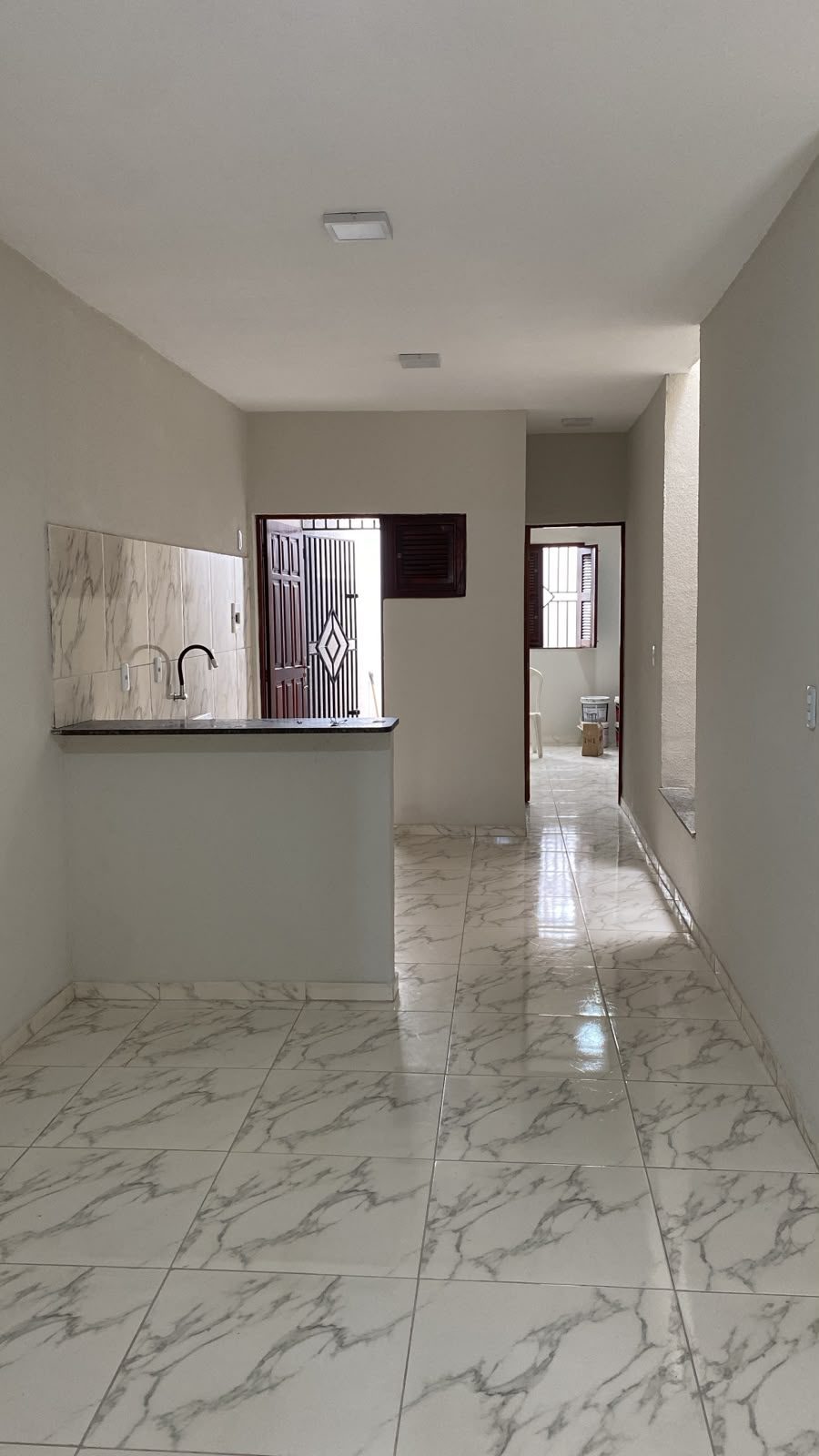 Casa à Venda 2 Quartos sendo 1 suíte, com 66m²  de Área Construída em Itaitinga- CE — foto 4 (Itaitinga)
