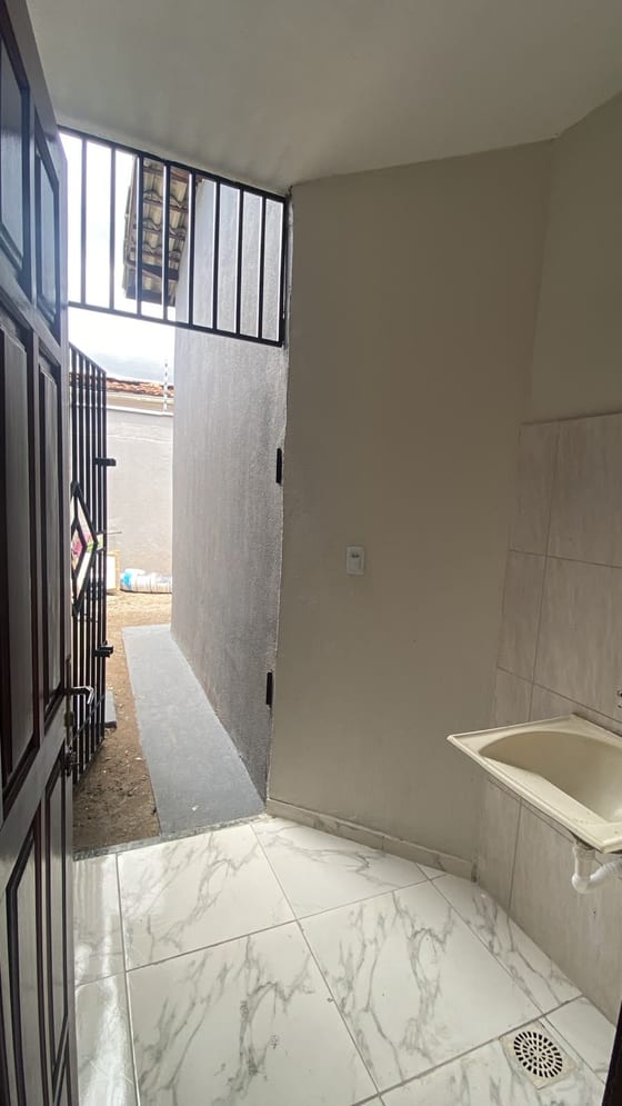 Casa à Venda 2 Quartos sendo 1 suíte, com 66m²  de Área Construída em Itaitinga- CE — foto 8 (Itaitinga)
