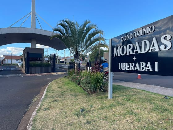 Casa à venda, 3 quartos no Condomínio Moradas Uberaba I — foto 1 (Uberaba)